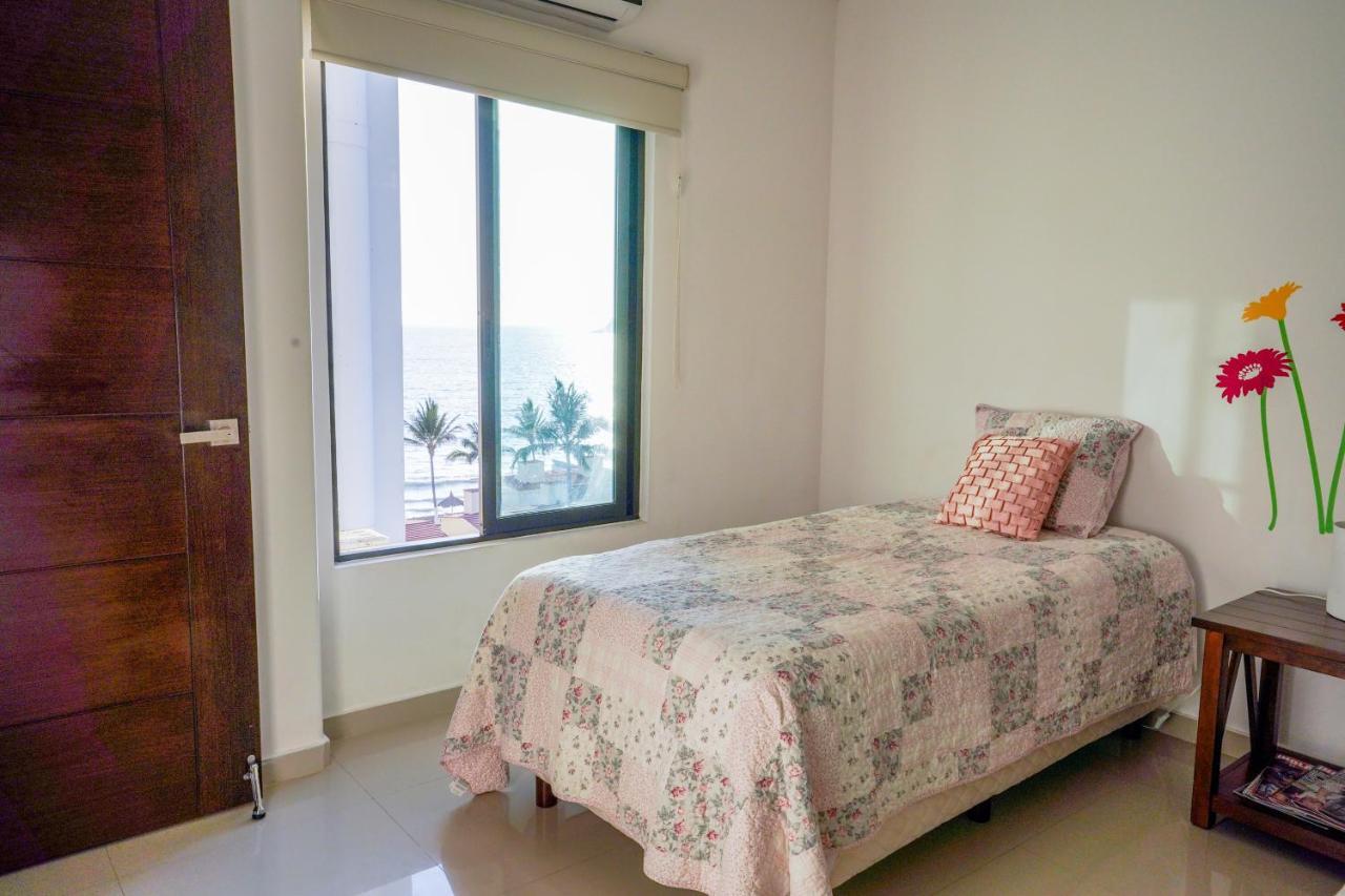 Torre T Vacacional. Vista Al Mar Apartment Mazatlan Exterior photo